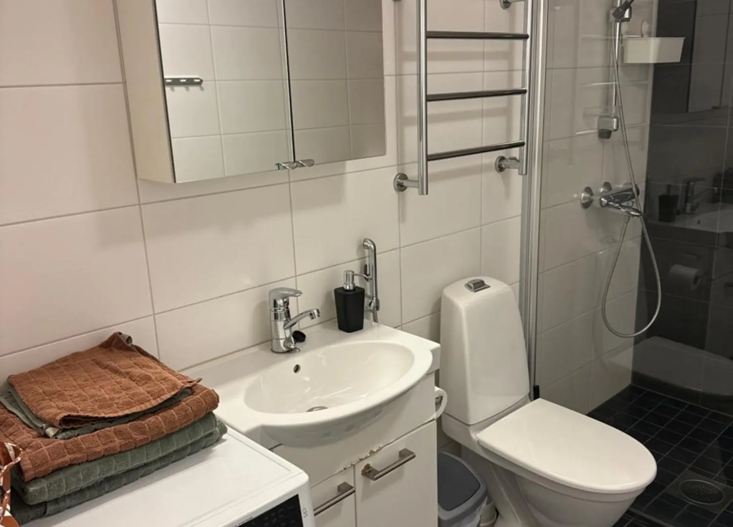 Apartment Top Floor Flat With Sauna, A/C & Free Parking Vantaa Finland