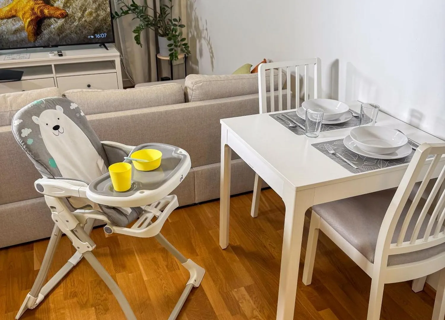 Top Floor Flat With Sauna, A/C & Free Parking Vantaa 0*,